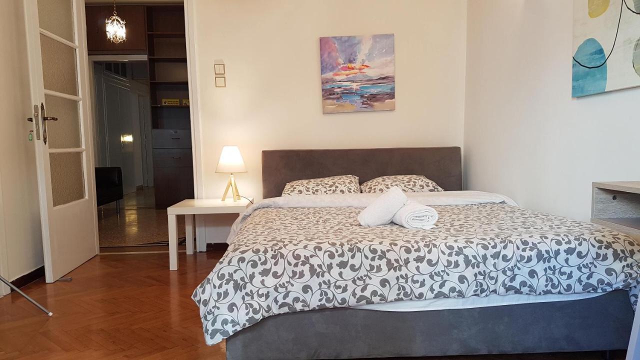Teal Apartment - Athens Center, 4 Bd, 2 Bath Εξωτερικό φωτογραφία